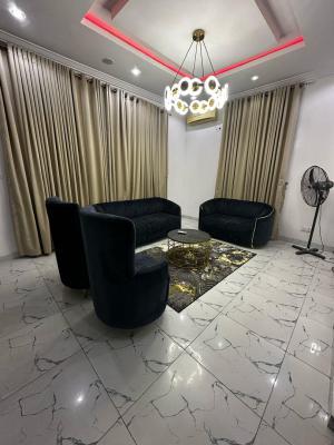 Luxurious Room and Parlor Shared Apartment, Coleman Nwafor,orchid Road, Lekki, Lagos, Mini Flat (room and Parlour) for Rent