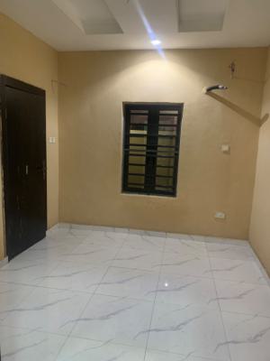 a Single Room Self Contain, Lekki Phase 2, Lekki Expressway, Lekki, Lagos, Self Contain (single Rooms) for Rent