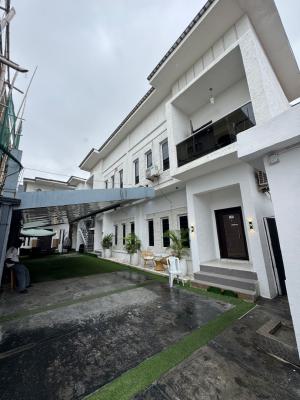 Unfurnish 2 Bedroom Apartmentpool, Gym, 24 Hours Light, Dont Mis It, Orchid Road Lekki, Lekki, Lagos, House for Rent