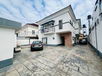 Lovely 3 Bedroom Apartment, Lekki Phase 1, Lekki Phase 1, Lekki, Lagos, Flat / Apartment for Rent