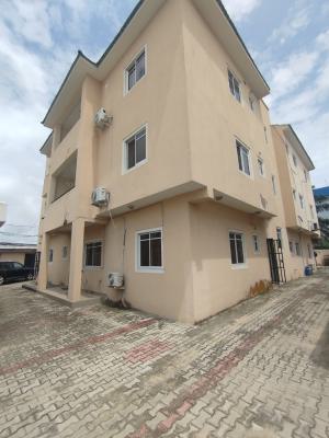 Well Maintained 2-bedroom Apartment on The 2nd Floor, Sangotedo, Ajah, Lagos, Flat / Apartment for Rent