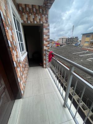 Neatly Used One Bedroom Flat, Bajulaye Road, Shomolu, Lagos, Mini Flat (room and Parlour) for Rent