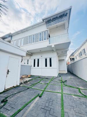 Well Built Spacious 4 Bedroom Semi Detached, Chevron Drive, Lekki Phase 2, Lekki, Lagos, Semi-detached Duplex for Rent