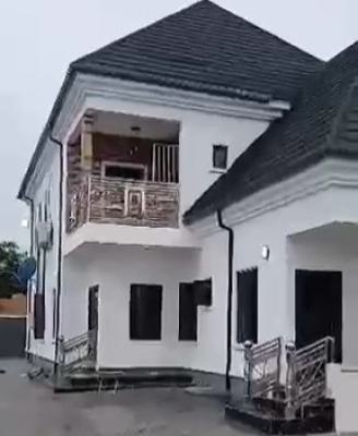5 Bedrooms Duplex with Bush Bar, Upstairs, Security House, Mtn Mast Road, First Ugbor Road, Benin, Oredo, Edo, Detached Duplex for Sale