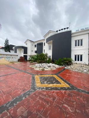 4 Units of Bedrooms Terraced Duplex with Rooftop Terrace/commercial Pr, Lekki Phase One, Lekki Phase 1, Lekki, Lagos, Hotel / Guest House for Rent