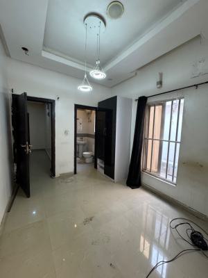Self Contain, Bakare Estate, Lekki Expressway, Lekki, Lagos, Self Contain (single Rooms) for Rent