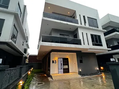 Fully Automated 6 Bedrooms Smart Home