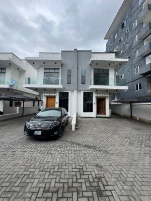 Distress 4 Bedroom Semi Detached Duplex with Bq, Close Proximity to Pinnock Beach Estate, Osapa, Lekki, Lagos, Semi-detached Duplex for Sale