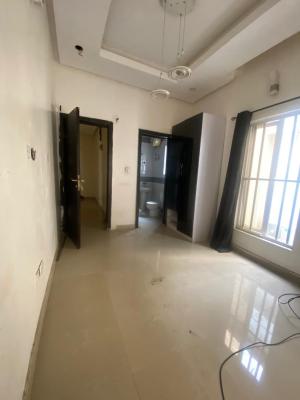 Standard Semi Master Single Shared Apartment Room, Bera Estate  Chevron, Lekki Expressway, Lekki, Lagos, Self Contain (single Rooms) for Rent