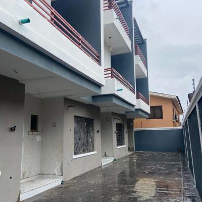 4 Bedroom Terrace Duplex with Bq, Omole Phase 2, Ikeja, Lagos, Terraced Duplex for Sale
