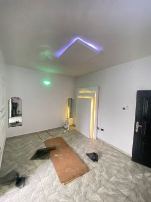 Luxurious Semi Master Bedroom in an Estate, Ikata, Lekki, Lagos, Self Contain (single Rooms) for Rent