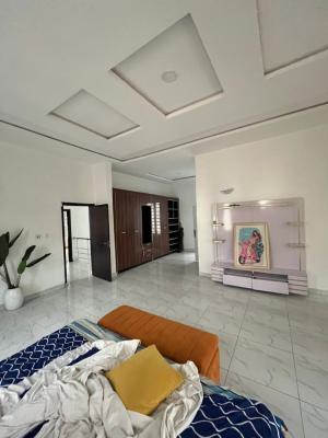 Luxury Spacious Room with Balcony Thomas Estate, Thomas Estate, Ajah, Lagos, Self Contain (single Rooms) for Rent