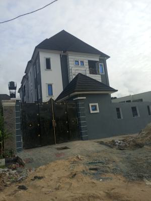 Luxury Newly Built 2 Bedroom Upstairs, Bucknor Estate Jakande Axis., Isolo, Lagos, Flat / Apartment for Rent