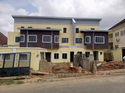 Units of Terraced Houses on Three (3) Floors, Kolapo Ishola Gra, Akobo, Ibadan, Oyo, Terraced Duplex for Sale