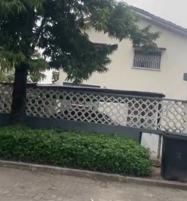 Highly Discounted! 4 Bedroom Detached House on 657m2, Vgc, Lekki, Lagos, Detached Duplex for Sale