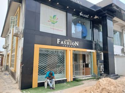 a Commercial 2 Rooms Office Space, Lekki Phase 1, Lekki, Lagos, Office Space for Rent