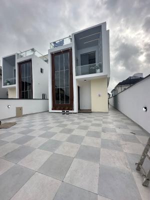 5 Bedroom in Chevron Estate, Spacious Compound Cinema and Pool, Lekki, Lagos, Detached Duplex for Sale