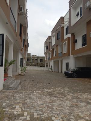a Well Finished 5 Bedroom Terrace Duplex with Bq, Guzape, Guzape District, Abuja, Terraced Duplex for Sale