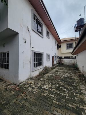 Massive 4 Bedroom Semidetached Duplex with Bq, Lekki Phase 1, Lekki, Lagos, Semi-detached Duplex for Rent