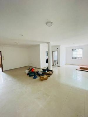 2 Bedroom Apartment, Lekki Phase 1, Lekki, Lagos, Flat / Apartment for Rent