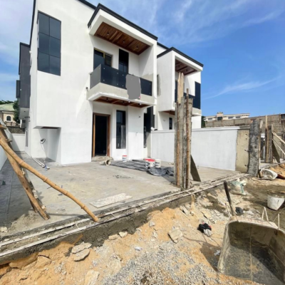 Beautiful 4bedroom Semi-detached Duplex with Bq, Chevron Drive, Lekki Phase 2, Lekki, Lagos, Semi-detached Duplex for Sale