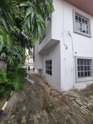 4-bedroom Semi-detached Duplex + Bq at Lekki Phase 1, Lekki Phase 1, Lekki, Lagos, Semi-detached Duplex for Rent