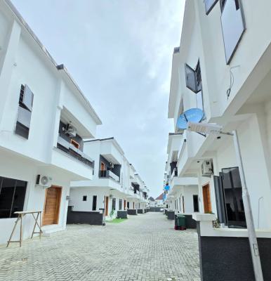 Well Maintained 4 Bedroom Semi-detached Duplex with Bq, Vgc, Lekki, Lagos, Semi-detached Duplex for Sale