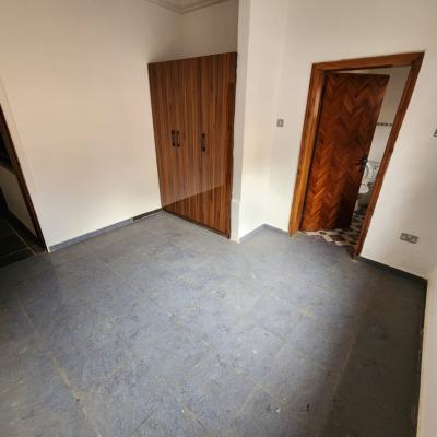 Well Converted Mini Flat, Lekki County, Ikota, Lekki, Lagos, Mini Flat (room and Parlour) for Rent