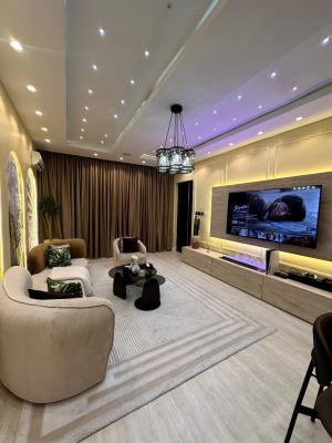Beautiful 1bedroom Penthouse with Bathtub , Ps4, Private Spacious Co, Lekki Phase 1, Lekki, Lagos, Flat / Apartment Short Let