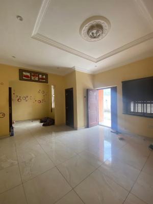Spacious 3 Bedroom Apartment, Near Blenco, Sangotedo, Ajah, Lagos, Flat / Apartment for Rent