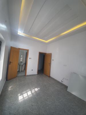 1 Room Shared Kitchen Apartment, Lekki, Lagos, Self Contain (single Rooms) for Rent