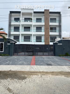 2 Bedroom Apartment with Concierge, Pool, Elevator, Lekki Phase 1, Lekki, Lagos, Flat / Apartment for Sale