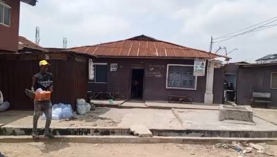 a Demolishable Bungalow on a Plot of Land Measuring 571sqm, Ebun Olunrun Street, Off Pedro Road, Shomolu, Lagos, Land for Sale