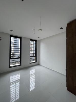 Newly Built & Luxurious 2 Bedroom Apartment, Ologolo, Ologolo, Lekki, Lagos, Flat / Apartment for Rent