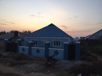 3bedrooms Bungalow Plus 2bedrooms Bq in Apata, Ibadan, Alayo Jiboye, Apata, Ibadan, Oyo, Detached Bungalow for Sale