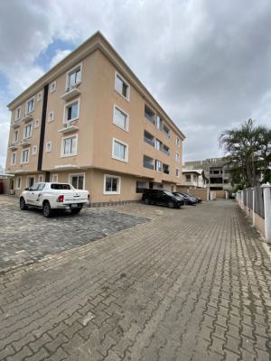 Relative New Self Serviced 3 Bedrooms Apartments on Ground Floor, Off Admiralty Lekki, Lekki Phase 1, Lekki, Lagos, Flat / Apartment for Rent