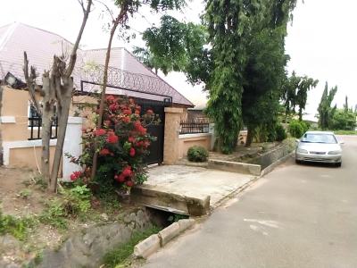 Tolet: a Spacious 3-bedroom Fully Detached Bungalow, City View Estate, Dakwo District, Abuja, Dakwo, Abuja, Detached Bungalow for Rent