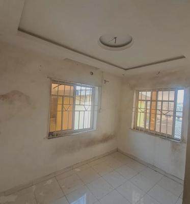 a Neatly Used Miniflat,upstairs, Personal Stairs , Self Prepaid Metre, Magodo Shangisha, Magodo, Lagos, Mini Flat (room and Parlour) for Rent
