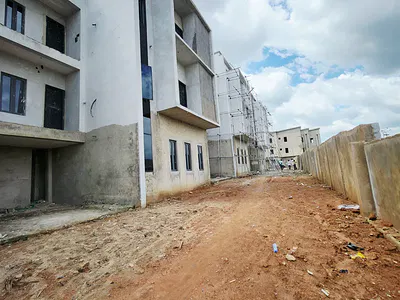 Brand New 5 Bedrooms Terrace Duplex with BQ — Jahi, Abuja