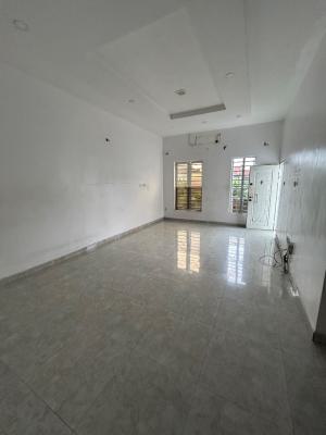 Well Maintained Spacious Master Bedroom Selfcon with Shared Kitchen, Bera Estate, Lekki, Lagos, Self Contain (single Rooms) for Rent