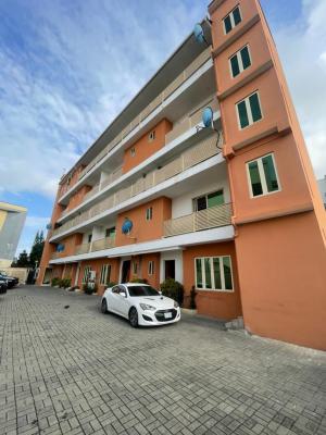 4bedroom Massionette, Lekki Phase 1, Lekki, Lagos, Flat / Apartment for Rent
