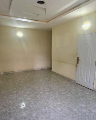 Upstairs: Comes with a C, Gym, Swimming Pool, Villa, Ikota, Lekki, Lagos, Flat / Apartment for Rent