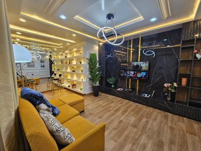 Luxury 3-bedroom Penthouse with Pool, Snooker & Gym. Available for C, Victoria Island (vi), Lagos, Flat / Apartment Short Let
