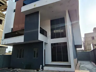 Luxury 5 Bedroom Fully Detached Duplex with BQ — Maryland, Lagos