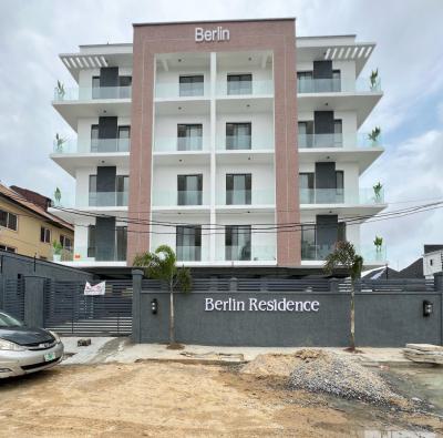Lovely 2 Bedroom Apartment with Communal Swimming Pool and an Elevator, Five Minutes Drive to Lekki Phase One, Ikate, Lekki, Lagos, Flat / Apartment for Sale