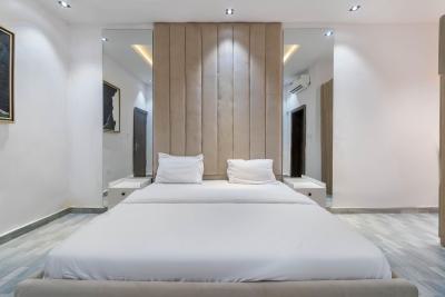 Aesthetics One Bedroom Apartment with Ps5 & Furnished Kitchen, Perfect for Photos, Lekki Phase 1, Lekki, Lagos, Flat / Apartment Short Let