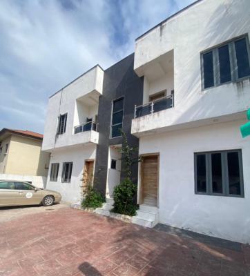 Neatly Used 2 Bedroom Apartment, Agungi, Lekki, Lagos, Flat / Apartment for Rent