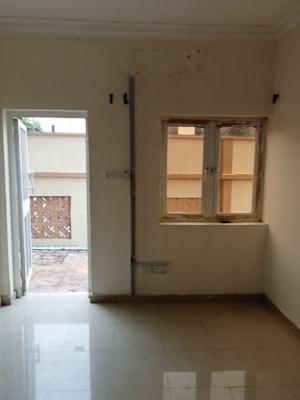 Serviced Self-con in a Secured Estate, Adeniyi Jones, Adeniyi Jones, Ikeja, Lagos, Self Contain (single Rooms) for Rent