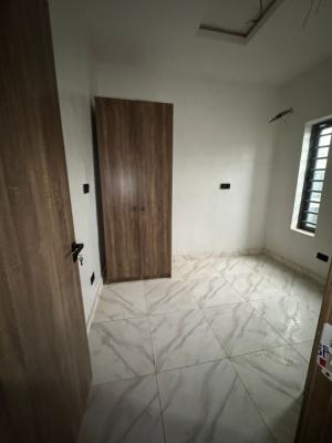 Luxurious Juicy Share Apartment, Orchid Hotel, Lekki Phase 2, Lekki, Lagos, Self Contain (single Rooms) for Rent