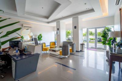 Furnished 4 Bedroom Oceanview Penthouse with a Room Bq Fully Serviced, Marwa, Victoria Island (vi), Lagos, Flat / Apartment for Rent